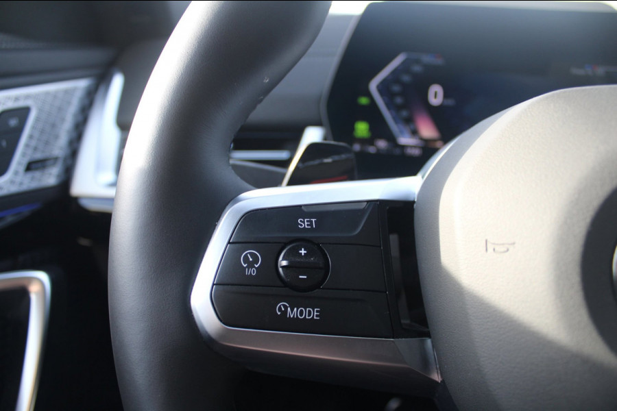 BMW X2 SDrive20i M-Sport Pro | Pano | HK | HUD | Memory | 21'' | Iconic Glow