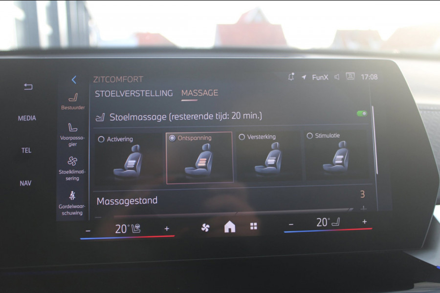 BMW X2 SDrive20i M-Sport Pro | Pano | HK | HUD | Memory | 21'' | Iconic Glow