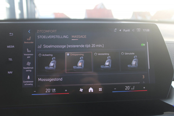 BMW X2 SDrive20i M-Sport Pro | Pano | HK | HUD | Memory | 21'' | Iconic Glow