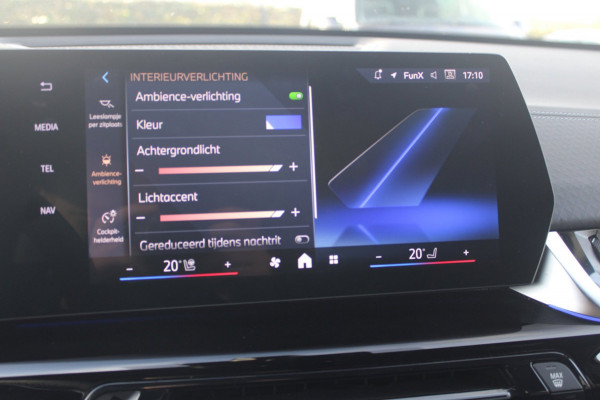 BMW X2 SDrive20i M-Sport Pro | Pano | HK | HUD | Memory | 21'' | Iconic Glow