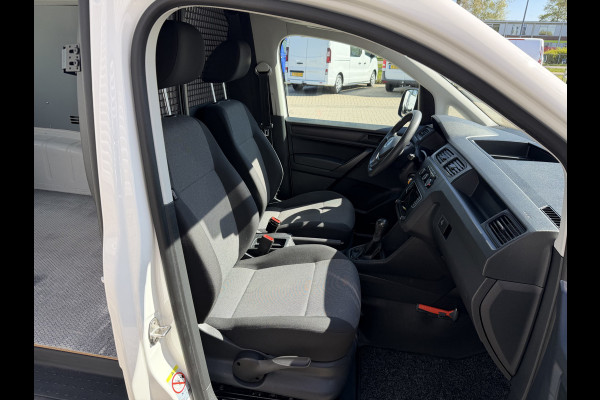 Volkswagen Caddy 1.0 TSI L1H1 BMT Trendline benzine grijs kenteken / euro 6 / bpm vrij / vaste prijs rijklaar € 14.950 ex btw / lease vanaf € / airco / schuifdeur