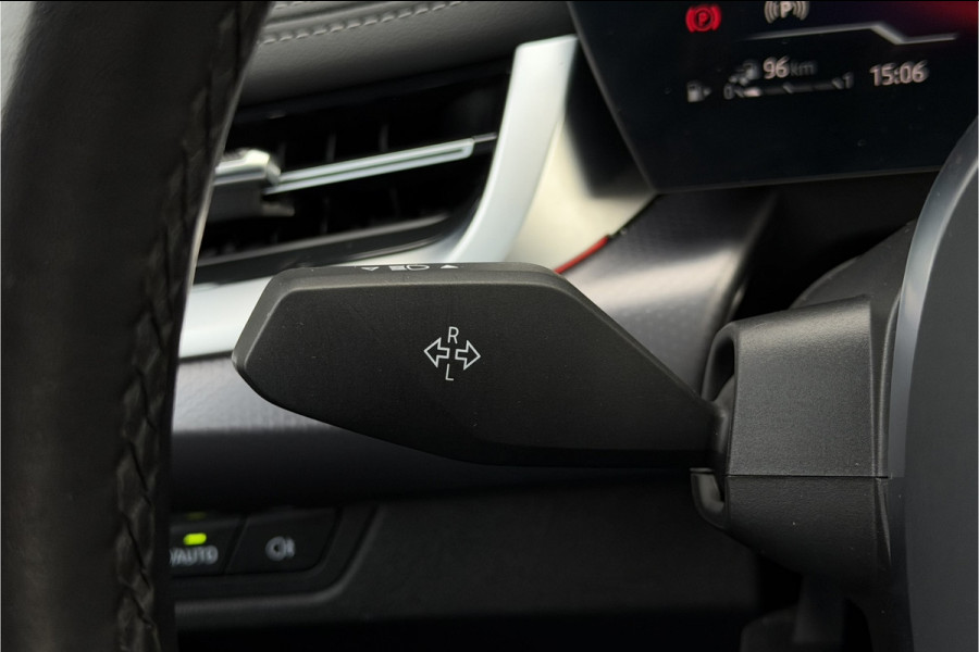 BMW 2 Serie Act.Tourer 230e xDrive 326 PK M-Sport | Panodak | Head-up | Memory | Harman Kardon | Comfort Access