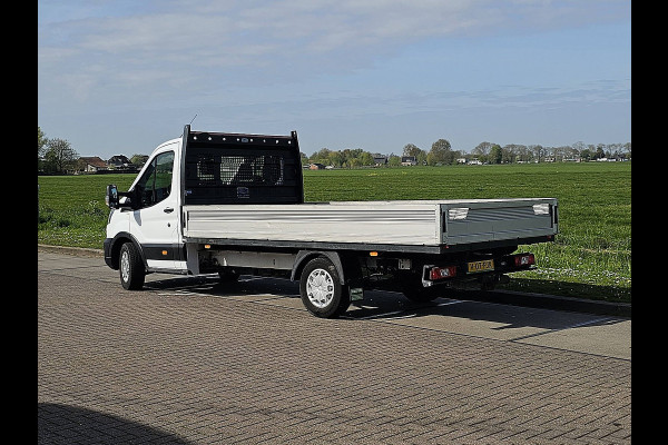Ford Transit 350 2.0 TDCI L4H1 L4 Open Laadbak Airco Trekhaak PDC Euro6 131 PK!