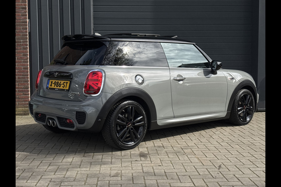MINI Mini 2.0 Cooper S Chili - Schuif/Kanteldak - Harman & Kardon - John Cooper Works - Apple Carplay -