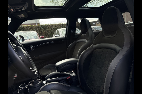 MINI Mini 2.0 Cooper S Chili - Schuif/Kanteldak - Harman & Kardon - John Cooper Works - Apple Carplay -