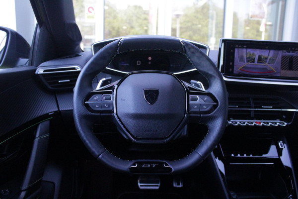 Peugeot 208 1.2 Hybrid 145PK AUTOMAAT GT | ALCANTARA "EXECUTIVE INTERIOR" (STOEL VERWARMING/ELEKTRISCH VERSTELBARE BESTUUDERSSTOEL MET MASSAGE FUNCTIE/ALCANTARA BEKLEDING | METAALLAK "JAUNE AGUENDA" | DRIVE ASSIST PLUS PACK (ADAPTIVE CRUISE CONTROL/STOP & GO FUNCTIE/LANE KEEPING/POSITIONING ASSIST) | 17" LICHTMETALEN VELGEN "YANAKA" | SFEER VERLICHTING IN 8 KLEUREN | KEYLESS ENTRY/START | DRAADLOZE APPLE CARPLAY/ANDROID AUTO | DRAADLOZE TELEFOONLADER | VISION & NAVIGATION PACK (NAVIGATIE/HD CAMERA VOOR EN ACHTER/DODEHOEK BEWAKING/INSTAPVERLICHTING | FULL LED KOPLAMPEN |