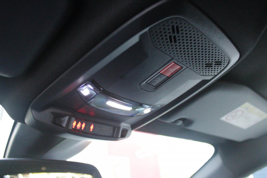 Peugeot 208 1.2 Hybrid 145PK AUTOMAAT GT | ALCANTARA "EXECUTIVE INTERIOR" (STOEL VERWARMING/ELEKTRISCH VERSTELBARE BESTUUDERSSTOEL MET MASSAGE FUNCTIE/ALCANTARA BEKLEDING | METAALLAK "JAUNE AGUENDA" | DRIVE ASSIST PLUS PACK (ADAPTIVE CRUISE CONTROL/STOP & GO FUNCTIE/LANE KEEPING/POSITIONING ASSIST) | 17" LICHTMETALEN VELGEN "YANAKA" | SFEER VERLICHTING IN 8 KLEUREN | KEYLESS ENTRY/START | DRAADLOZE APPLE CARPLAY/ANDROID AUTO | DRAADLOZE TELEFOONLADER | VISION & NAVIGATION PACK (NAVIGATIE/HD CAMERA VOOR EN ACHTER/DODEHOEK BEWAKING/INSTAPVERLICHTING | FULL LED KOPLAMPEN |