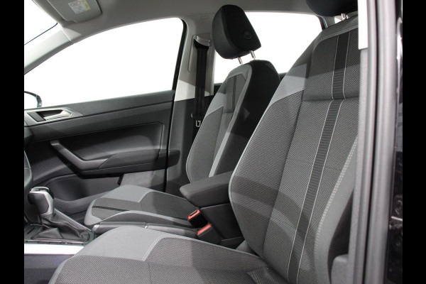 Volkswagen Polo 1.0 TSI DSG Style Digitale Cockpit Climate Control Navigatie Apple Carplay/Android Auto Parkeer sensoren Led Cruise Control Parkeer sensoren