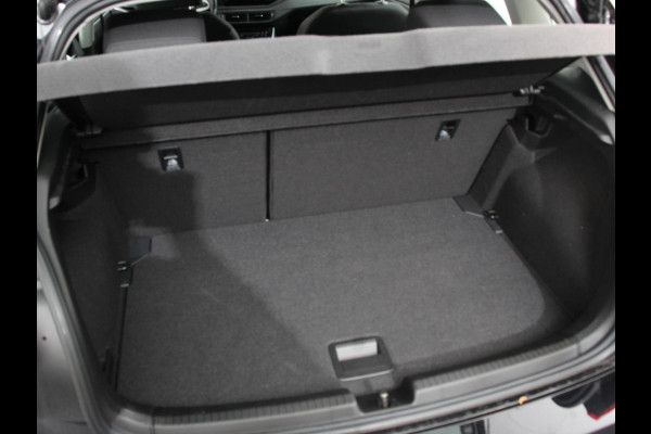 Volkswagen Polo 1.0 TSI DSG Style Digitale Cockpit Climate Control Navigatie Apple Carplay/Android Auto Parkeer sensoren Led Cruise Control Parkeer sensoren