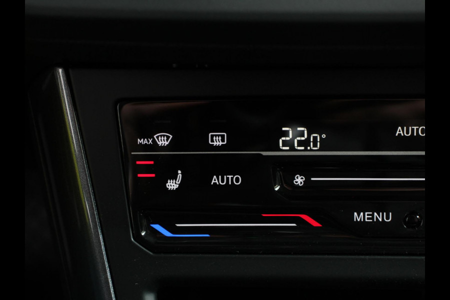 Volkswagen Polo 1.0 TSI DSG Style Digitale Cockpit Climate Control Navigatie Apple Carplay/Android Auto Parkeer sensoren Led Cruise Control Parkeer sensoren