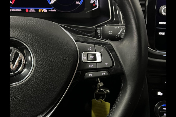 Volkswagen T-Roc 1.5 TSI Sport Open dak | Adapt. cruise | Carplay | Climate control | Navigatie | 18'' lichtmetalen wielen