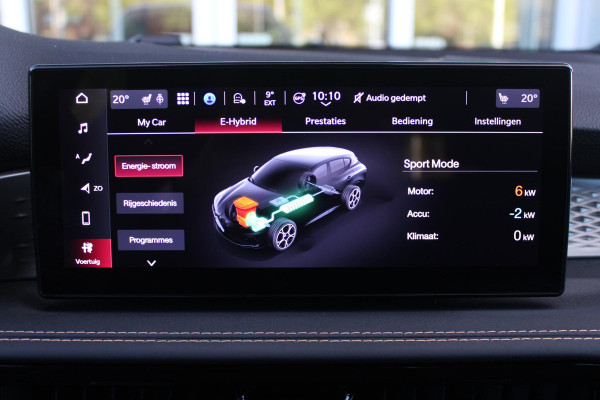 Alfa Romeo Tonale 1.3T PHEV 280PK SPRINT | ADAPTIVE CRUISE CONTROL | LED MATRIX KOPLAMPEN | STOEL/STUUR VERWARMING | PARKEERSENSOREN VOOR + ACHTER | ACHTERUITRIJ CAMERA | DRAADLOZE APPLE CARPLAY/ANDROID AUTO | NAVIGATIE | CLIMATE CONTROL | DRAADLOZE TELEFOONLADER |
