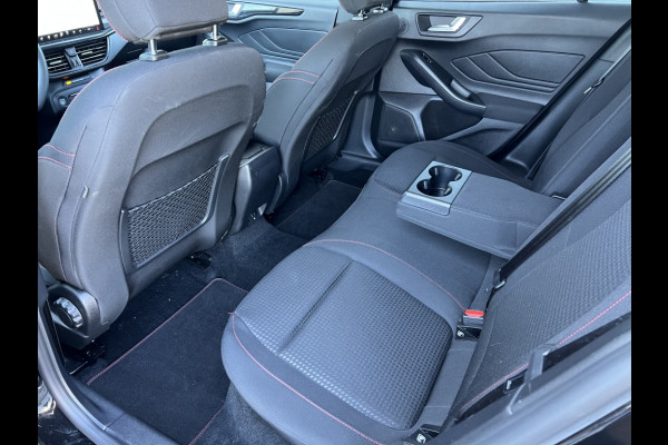 Ford FOCUS Wagon 1.0 EBH ST Line X TREKHAAK! DRIVERPACK! WINTERPACK!