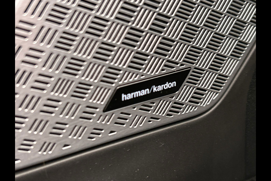 BMW iX1 XDrive30 Launch Edition 67 kWh | Carplay | SOH 99.6% | Leder | Harman/Kardon | Head-up display | Camera |