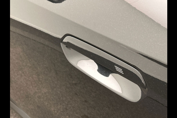 BMW iX1 XDrive30 Launch Edition 67 kWh | Carplay | SOH 99.6% | Leder | Harman/Kardon | Head-up display | Camera |