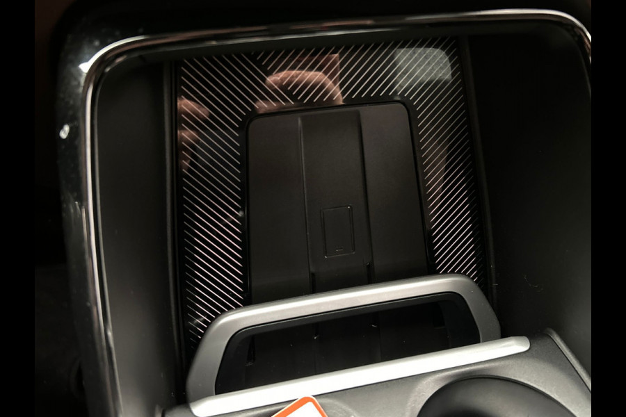 BMW iX1 XDrive30 Launch Edition 67 kWh | Carplay | SOH 99.6% | Leder | Harman/Kardon | Head-up display | Camera |