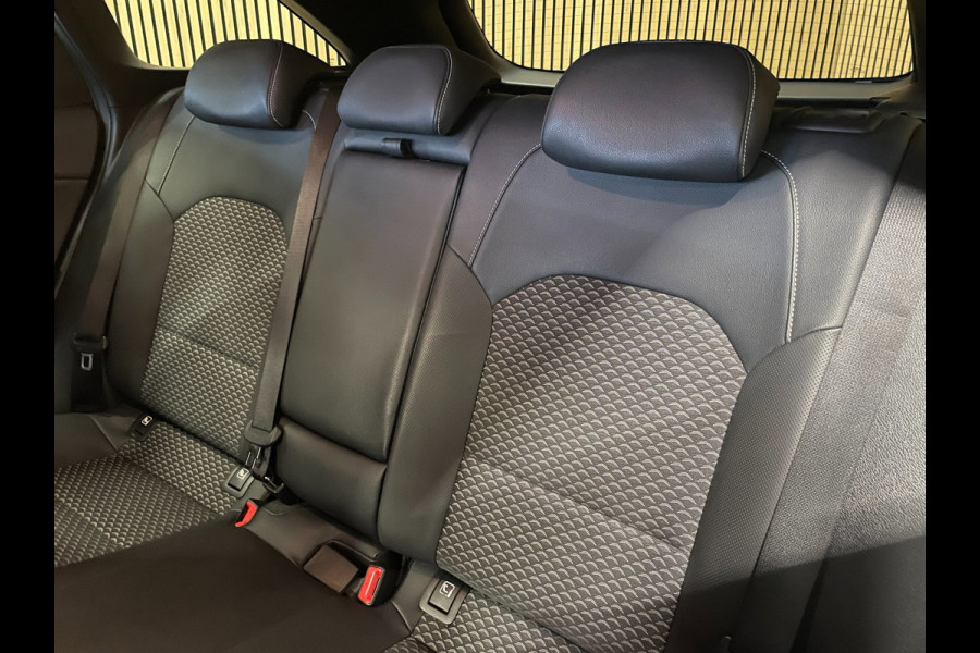 Kia Ceed Sportswagon 1.5 T-GDi DynamicPlusLine|160PK|TREKH|STOEL+STUURVERW|CARPLAY|CAMERA|CLIMATE+CRUISE|1 EIG.|INC.BTW|ORG.NL|NAP
