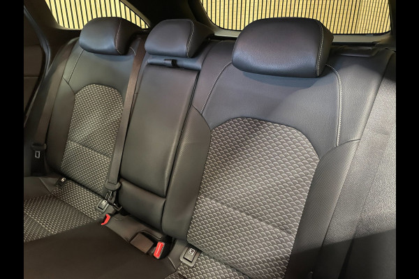 Kia Ceed Sportswagon 1.5 T-GDi DynamicPlusLine|160PK|TREKH|STOEL+STUURVERW|CARPLAY|CAMERA|CLIMATE+CRUISE|1 EIG.|INC.BTW|ORG.NL|NAP