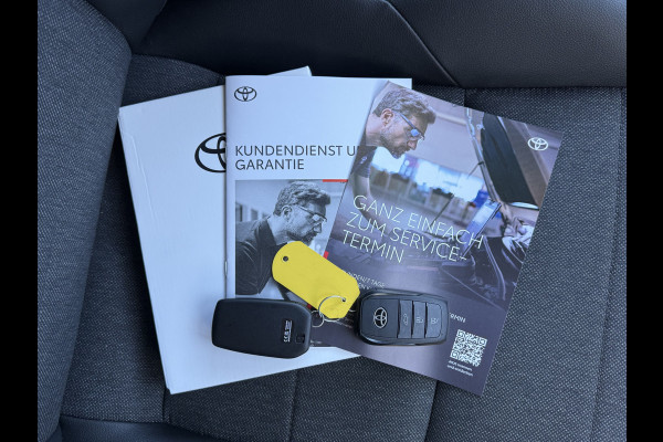 Toyota Corolla Touring Sports Hybrid 140 Dynamic | Navi | ACC | Camera | Keyless | LED | 17 inch