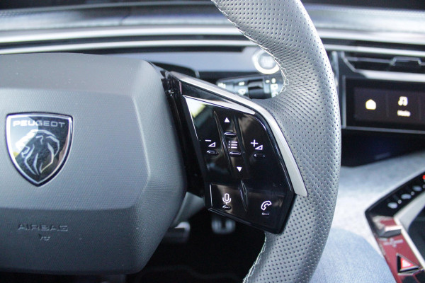 Peugeot E-5008 LAUNCH EDITION GT 325PK Dual Motor 73 kWh | PANORAMA SCHUIF / KANTELDAK | LEDEREN BEKLEDING NAPPA | ELEKTRISCH VERSTELBARE VOOR STOELEN, MET GEHEUGENFUNCTIE OP BESTUURDERSSTOEL | STOEL VERWARMING | STOEL MASAGE | ACHTERBANK VERWARMING | STUUR VERWARMING | WARMTE POMP | ALARM SYSTEEM | DRAADLOOS APPLE CARPLAY / ANDROID AUTO | DRAADLOZE TELEFOONLADER | VISIOPARK 360° HD CAMERA'S | DRIVE ASSIST 2.0 SEMI-AUTONOOMRIJDEN | SFEER VERLICHTING | DRAADLOZE TELEFOONLADER | ADAPTIVE CRUISE CONTROL | DODEHOEK DETECTIE | 7-PERSOONS |