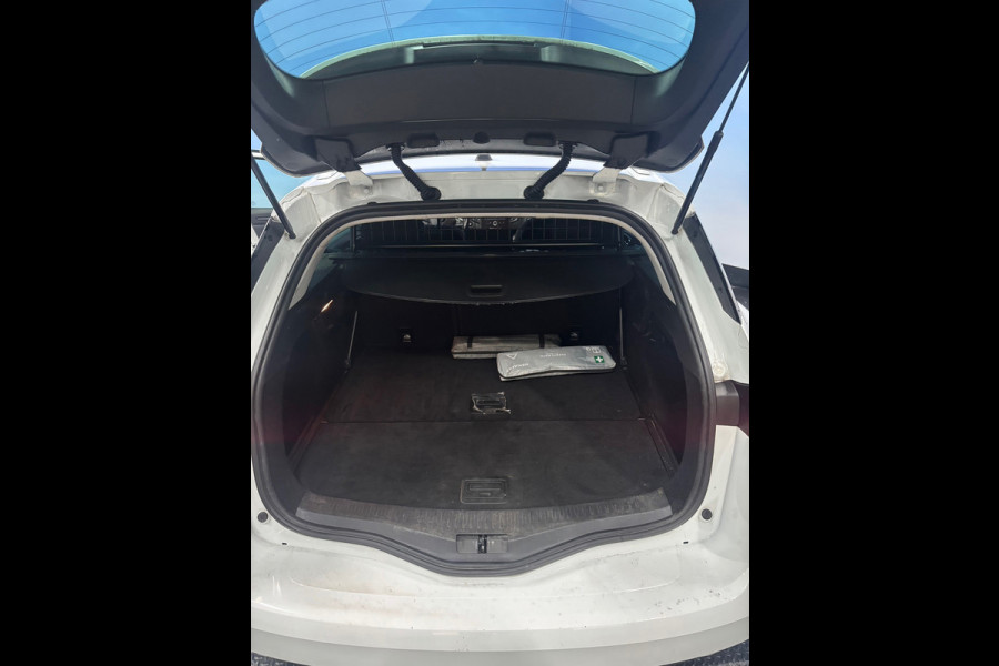 Renault Mégane Estate 1.3 TCe Limited Clima | Cruise | Navi | PDC