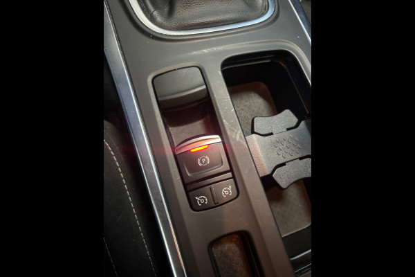 Renault Mégane Estate 1.3 TCe Limited Clima | Cruise | Navi | PDC