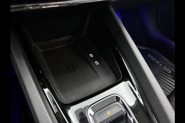 Škoda Octavia Combi 1.4 TSI iV PHEV Sportline Business(Goed OnderH, Carplay/ Android, Camera, Elektrische Stoelen, StoelV, Etc)