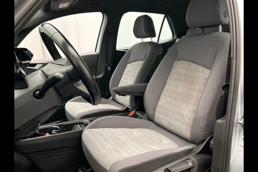 Volkswagen ID.3 Life 58 kWh | Origineel Nederlands | SOH 91.38% | Carplay | Adaptive-cruise | Stoelverwarming |