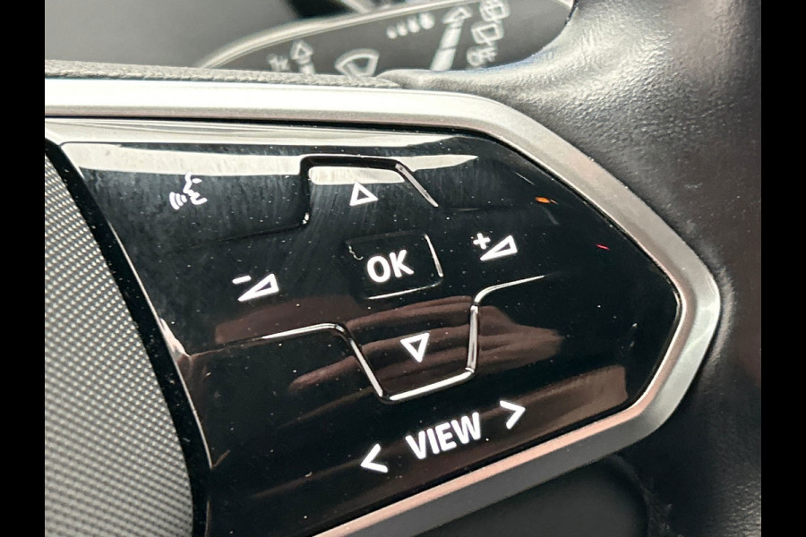 Volkswagen ID.3 Life 58 kWh | Origineel Nederlands | SOH 91.38% | Carplay | Adaptive-cruise | Stoelverwarming |