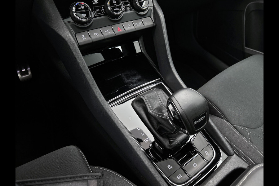 Škoda Karoq 1.5 TSI ACT Sportline Business | PANORAMADAK | 360 CAMERA | WINTERPACK | KEYLESS | NAVI | ELEKTR. ACHTERKLEP