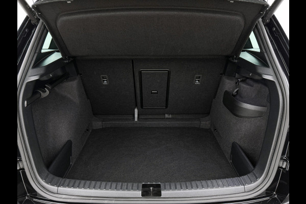 Škoda Karoq 1.5 TSI ACT Sportline Business | PANORAMADAK | 360 CAMERA | WINTERPACK | KEYLESS | NAVI | ELEKTR. ACHTERKLEP