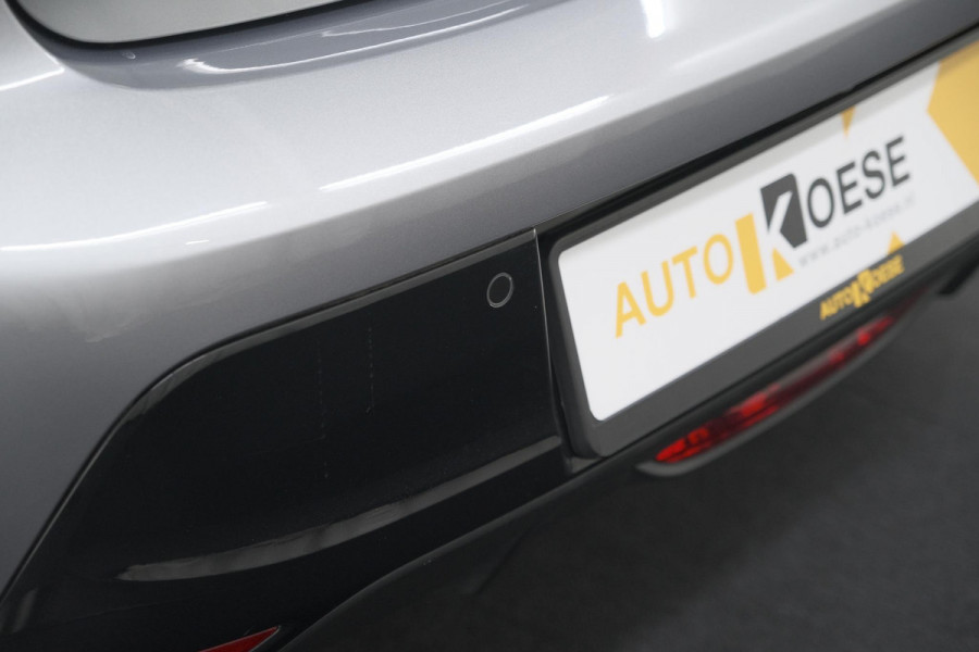 Peugeot 208 PureTech 100 EAT8 Allure Pack | Camera | Navigatie | Apple Carplay | Parkeersensoren