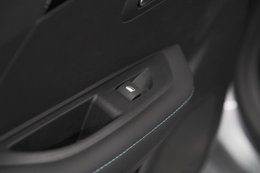 Peugeot 208 PureTech 100 EAT8 Allure Pack | Camera | Navigatie | Apple Carplay | Parkeersensoren
