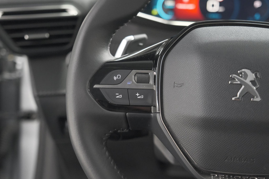 Peugeot 208 PureTech 100 EAT8 Allure Pack | Camera | Navigatie | Apple Carplay | Parkeersensoren