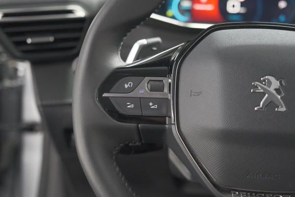 Peugeot 208 PureTech 100 EAT8 Allure Pack | Camera | Navigatie | Apple Carplay | Parkeersensoren