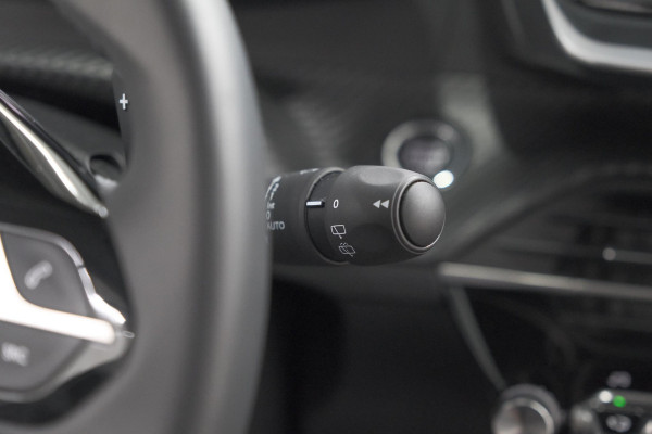 Peugeot 208 PureTech 100 EAT8 Allure Pack | Camera | Navigatie | Apple Carplay | Parkeersensoren