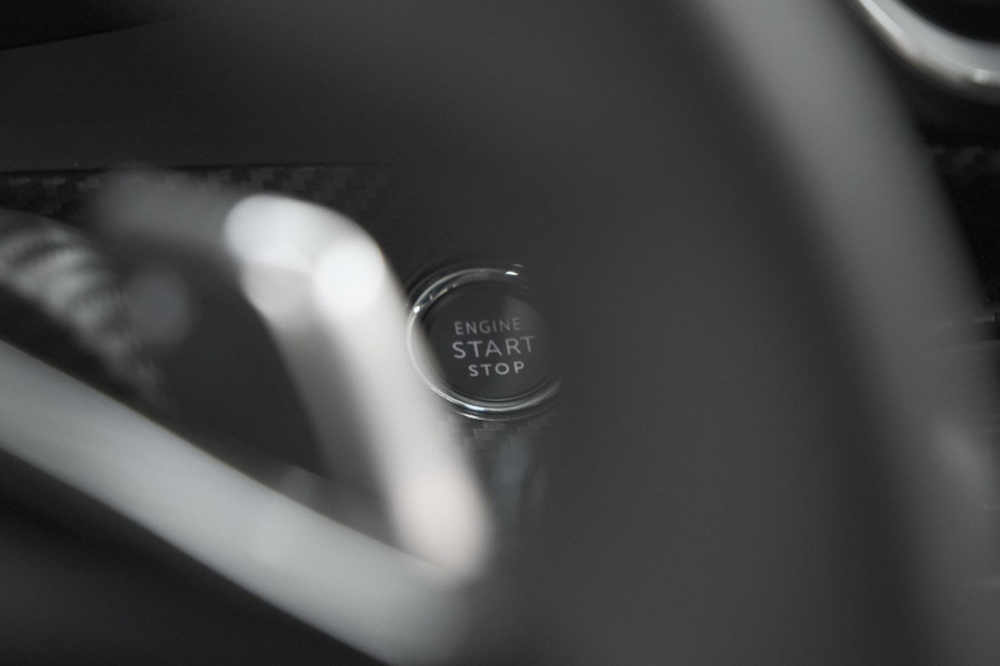 Peugeot 208 PureTech 100 EAT8 Allure Pack | Camera | Navigatie | Apple Carplay | Parkeersensoren