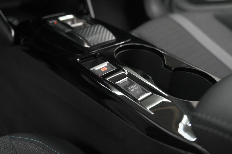 Peugeot 208 PureTech 100 EAT8 Allure Pack | Camera | Navigatie | Apple Carplay | Parkeersensoren