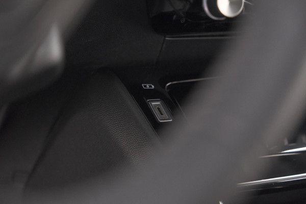 Peugeot 208 PureTech 100 EAT8 Allure Pack | Camera | Navigatie | Apple Carplay | Parkeersensoren