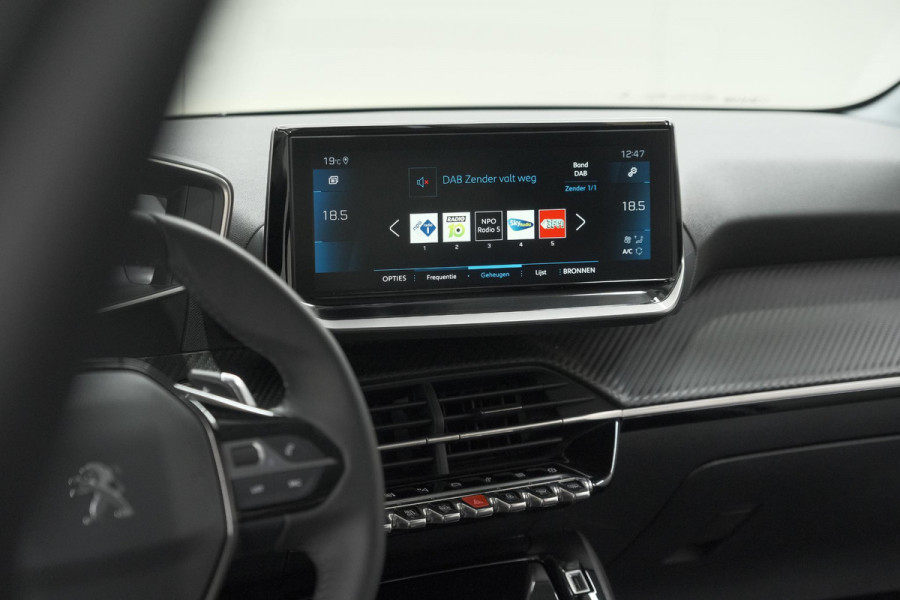 Peugeot 208 PureTech 100 EAT8 Allure Pack | Camera | Navigatie | Apple Carplay | Parkeersensoren