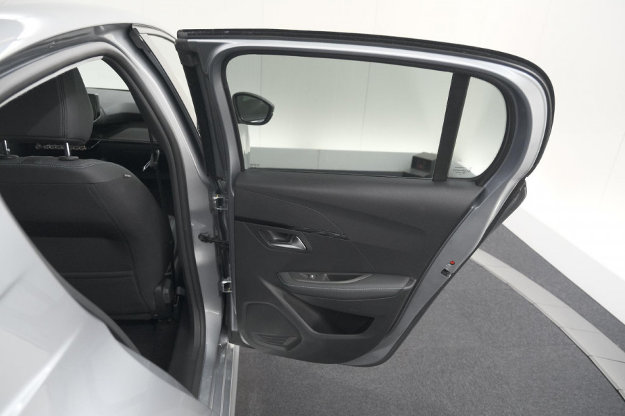 Peugeot 208 PureTech 100 EAT8 Allure Pack | Camera | Navigatie | Apple Carplay | Parkeersensoren