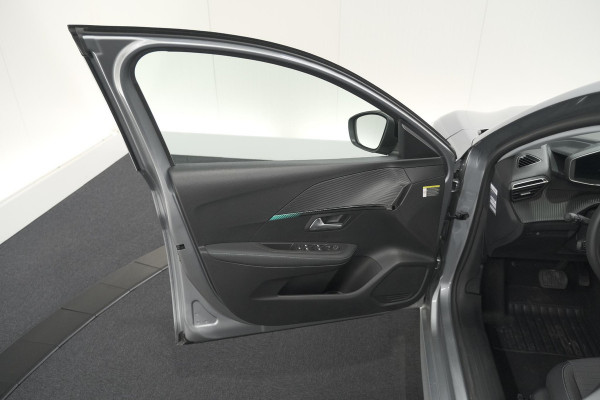 Peugeot 208 PureTech 100 EAT8 Allure Pack | Camera | Navigatie | Apple Carplay | Parkeersensoren