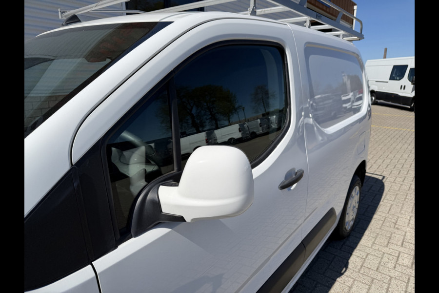 Opel Combo 1.5D L1H1 Edition / vaste prijs rijklaar € 10.950 ex btw / lease vanaf € 185 / euro 6 / bpm vrij / airco / cruise control / schuifdeur / imperial / comfort stoelen !