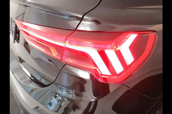 Audi Q3 Sportback 45 TFSI e S Edition 245pk | Navigatie | Lederen bekleding | Elektrisch verstelbare voorstoelen | 360° Camera | Adaptief demping systeem | S line interieur
