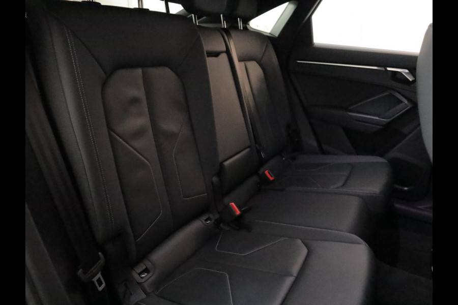 Audi Q3 Sportback 45 TFSI e S Edition 245pk | Navigatie | Lederen bekleding | Elektrisch verstelbare voorstoelen | 360° Camera | Adaptief demping systeem | S line interieur