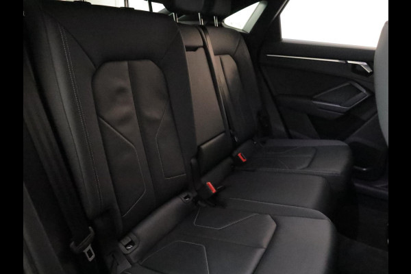 Audi Q3 Sportback 45 TFSI e S Edition 245pk | Navigatie | Lederen bekleding | Elektrisch verstelbare voorstoelen | 360° Camera | Adaptief demping systeem | S line interieur