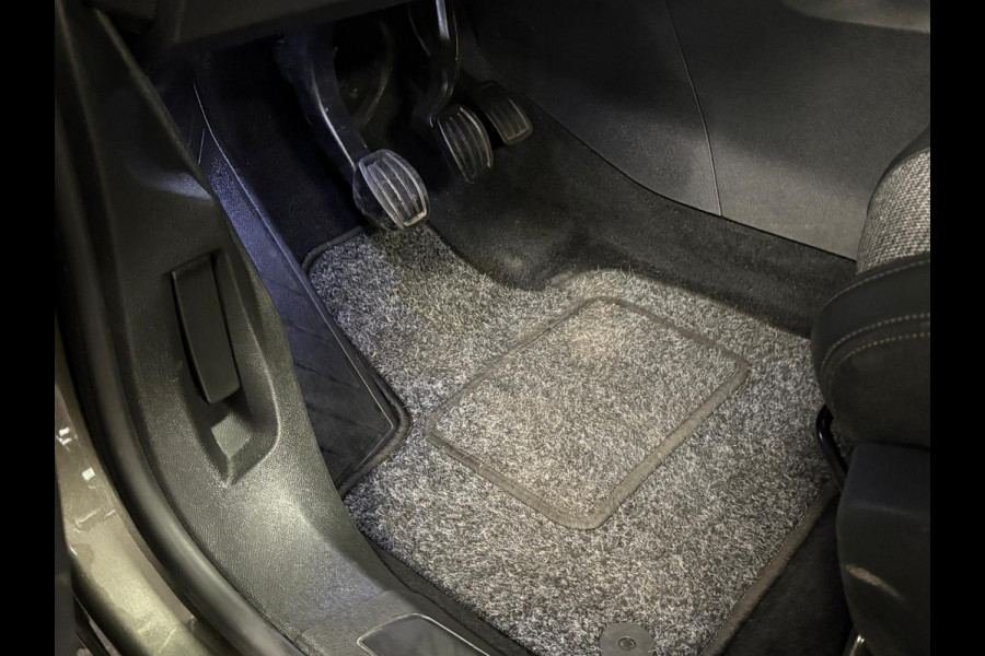 Peugeot 3008 1.2 PureTech Allure*cruise-control*Camera*PDC*LED*Apple/ Android*