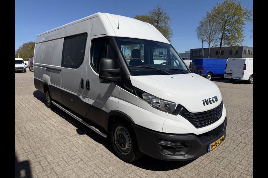 Iveco Daily 35S14V 2.3 automaat 410 L4H2 DC 6 persoons / vaste prijs rijklaar € 29.950 ex btw / ideale motorsport bus / euro 6 / bpm vrij / cruise en climate control / trekhaak 3500 kg !