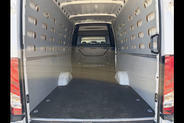 Iveco Daily 35S14V 2.3 automaat 410 L4H2 DC 6 persoons / vaste prijs rijklaar € 29.950 ex btw / ideale motorsport bus / euro 6 / bpm vrij / cruise en climate control / trekhaak 3500 kg !