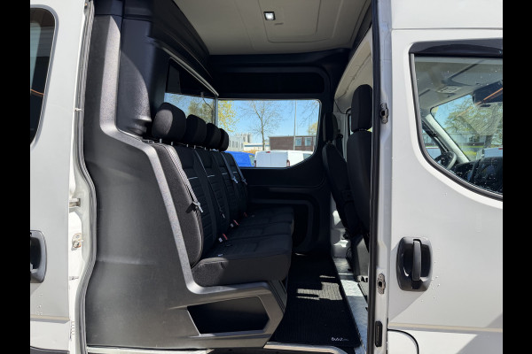 Iveco Daily 35S14V 2.3 automaat 410 L4H2 DC 6 persoons / vaste prijs rijklaar € 29.950 ex btw / ideale motorsport bus / euro 6 / bpm vrij / cruise en climate control / trekhaak 3500 kg !